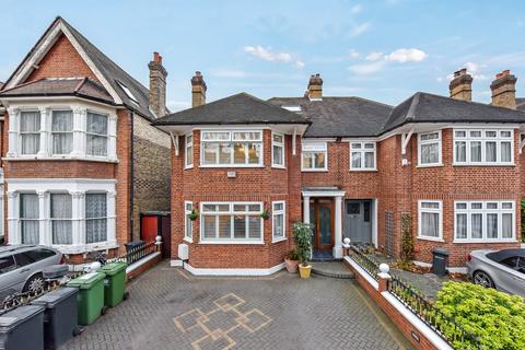 37 Inchmery Road, London, SE6 2NA