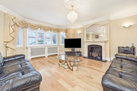 37 Inchmery Road, London, SE6 2NA