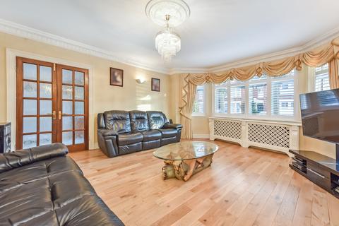 37 Inchmery Road, London, SE6 2NA