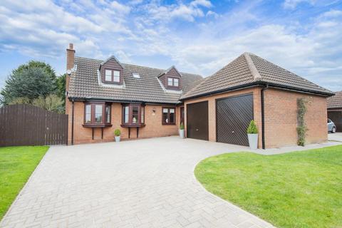 16 Willow Glen, Branton, Doncaster, DN3 3JD