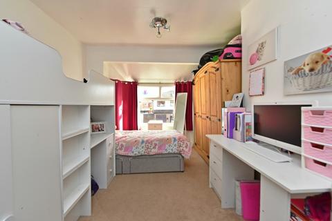 18 Highfield Road, Ormskirk, L39 1NR