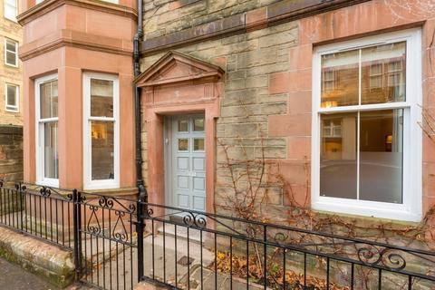 3 bedroom flat to rent, Springvalley Gardens, Morningside, Edinburgh, EH10