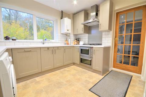 3 Faraday Avenue, East Grinstead, RH19 4AY