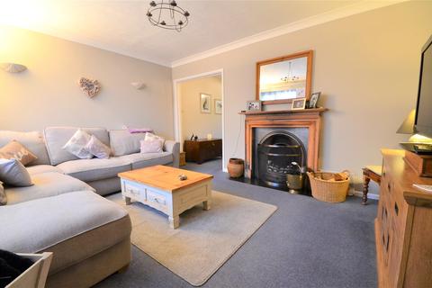 3 Faraday Avenue, East Grinstead, RH19 4AY