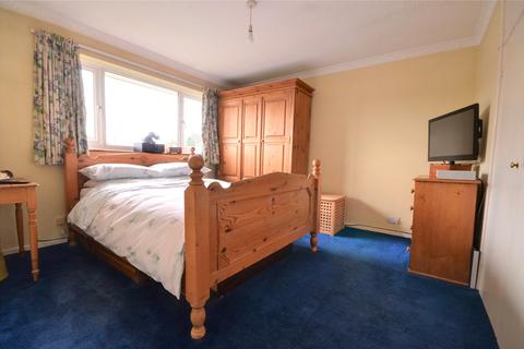 3 Faraday Avenue, East Grinstead, RH19 4AY