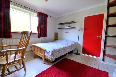 3 Faraday Avenue, East Grinstead, RH19 4AY