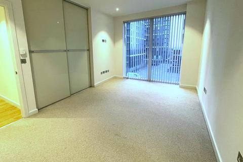 undefined, Fairfield Avenue,  Staines,  TW18