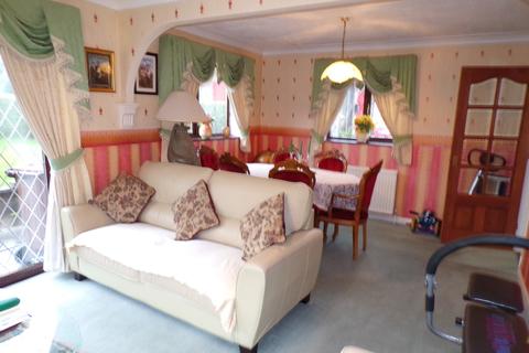 12 Buckingham Crescent, Clayton, Bradford, BD14 6EJ
