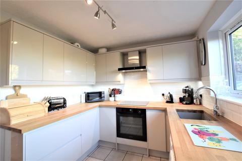 10 Cooke Rise, Warfield, Bracknell, RG42 2QN