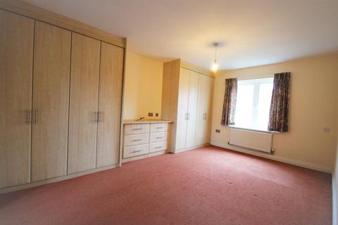 6 Augustus Close, North Hykeham, Lincoln, LN6 9NF