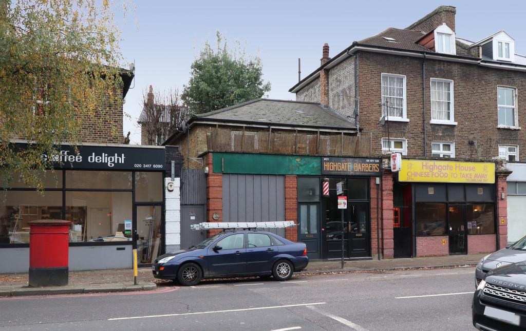Archway Road, Highgate, London, N6 2 bed apartment for sale £350,000