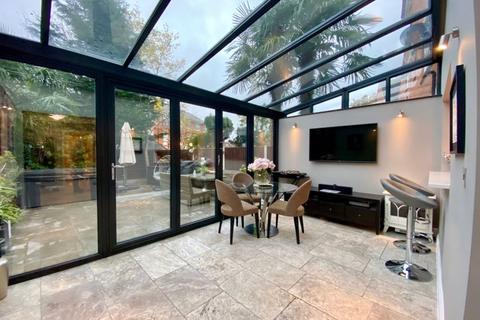 35 Abbey Drive, Dartford, DA2 7WP