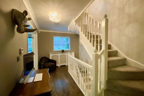 35 Abbey Drive, Dartford, DA2 7WP