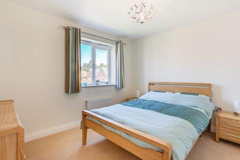 24 Bridestones Place, Eaton, Congleton, CW12 2NZ