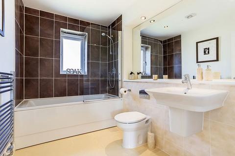24 Bridestones Place, Eaton, Congleton, CW12 2NZ