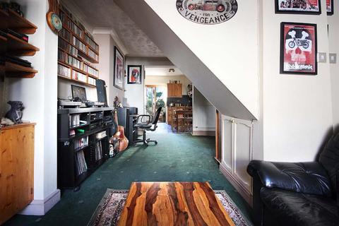 9 Cartledge Road, Bristol, BS5 6ES