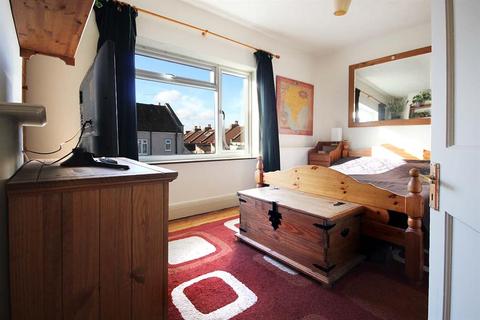 9 Cartledge Road, Bristol, BS5 6ES