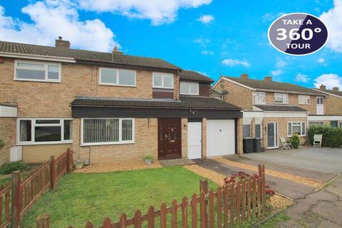 17 Adams Close, Ampthill, Bedford, MK45 2UB