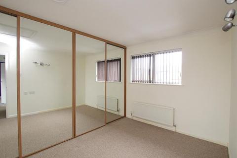 17 Adams Close, Ampthill, Bedford, MK45 2UB