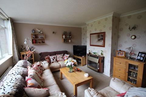 25 Orchard Road, Nailsea, Bristol, BS48 2EA