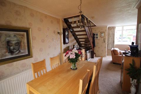 25 Orchard Road, Nailsea, Bristol, BS48 2EA