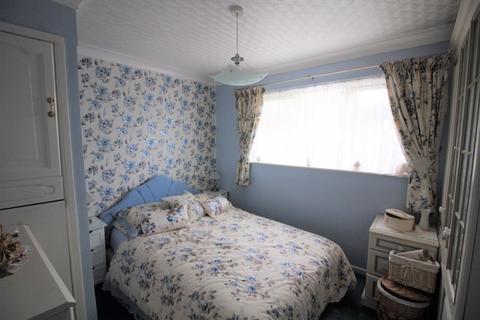 25 Orchard Road, Nailsea, Bristol, BS48 2EA