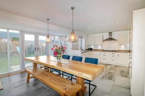 3 Petfield Drive, Anlaby, Hull, HU10 7ES