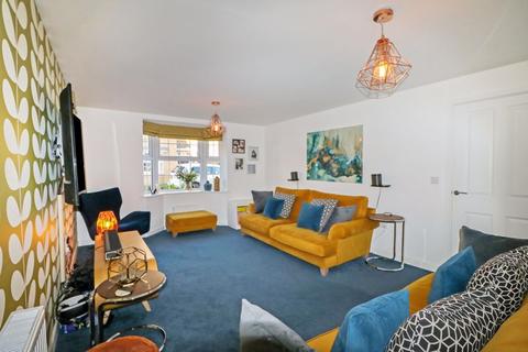 3 Petfield Drive, Anlaby, Hull, HU10 7ES