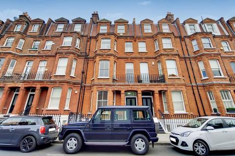 1 bedroom apartment to rent, Callow Street, London