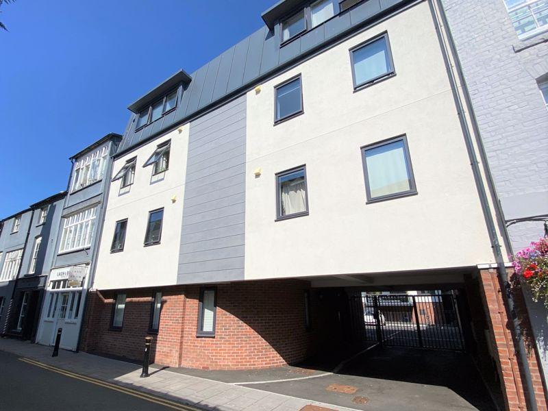 East Street, Hereford 1 bed apartment £700 pcm (£162 pw)