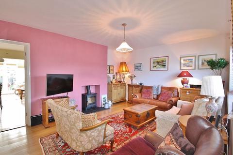 14 Myrtle Close, Long Hanborough, Witney, OX29 8DE