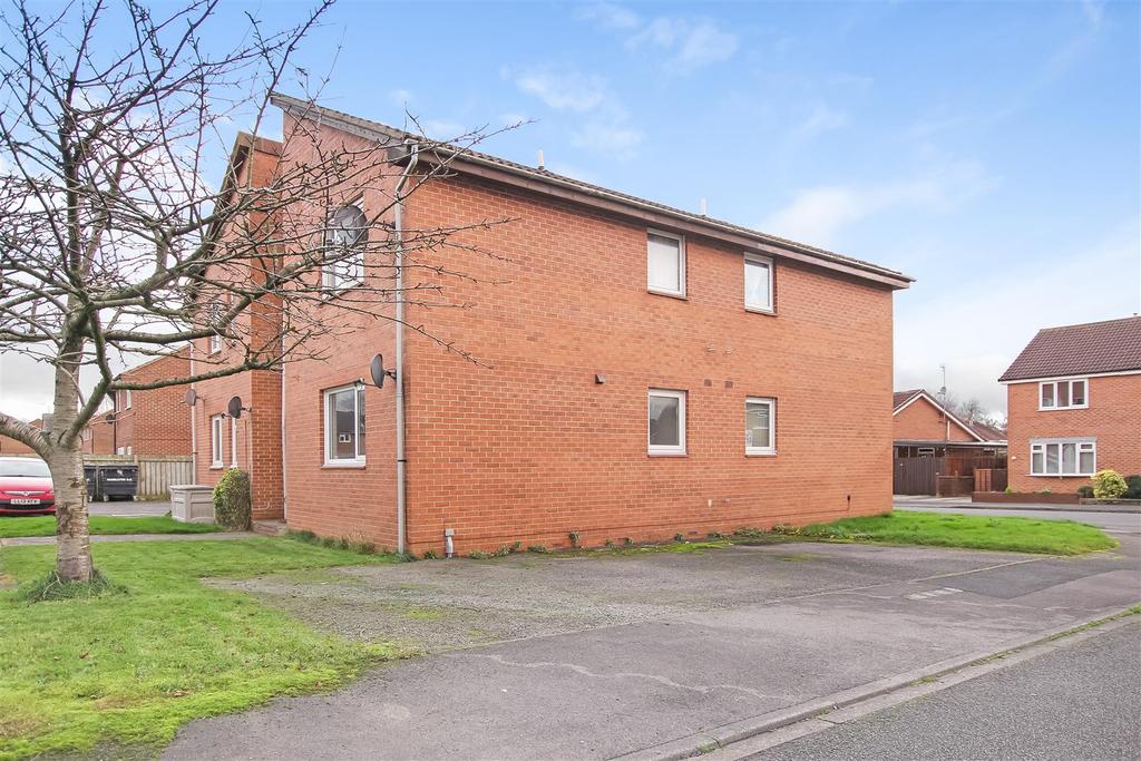 Valley Road, Northallerton 1 bed apartment £65,000
