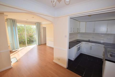 17 Boughthayes, Tavistock, PL19 8EF