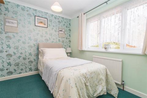 2 Murley Close, Crediton, EX17 2DU
