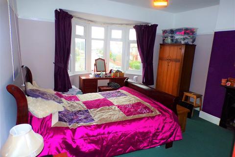 47 Highfield Park, Rhyl, LL18 3NL