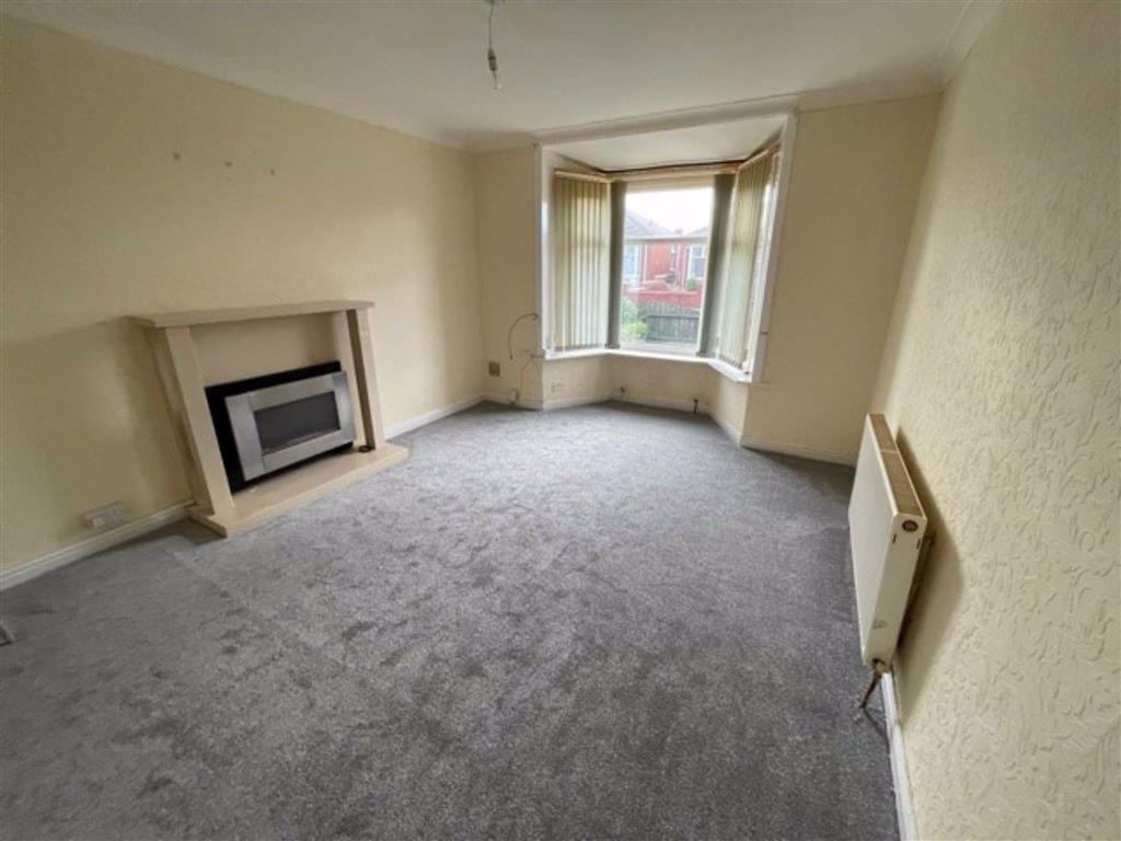 Moss Hall Road, Accrington 4 bed semidetached bungalow £169,950