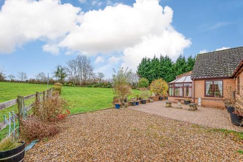 3 bedroom country house for sale - Litchborough Road, Maidford, Towcester