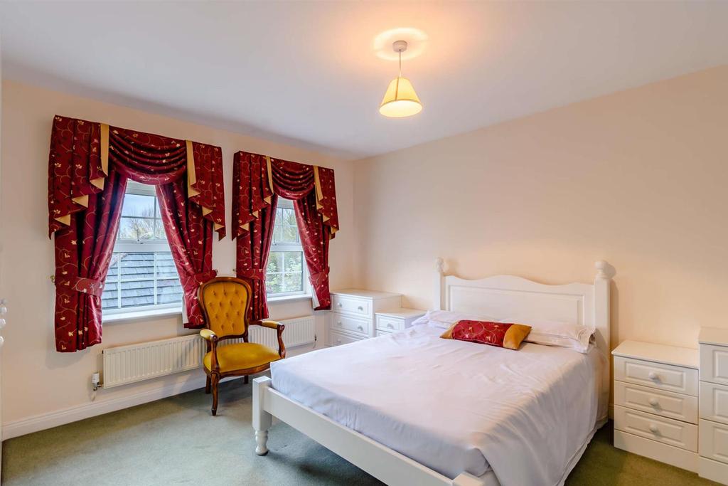 Main Bedroom