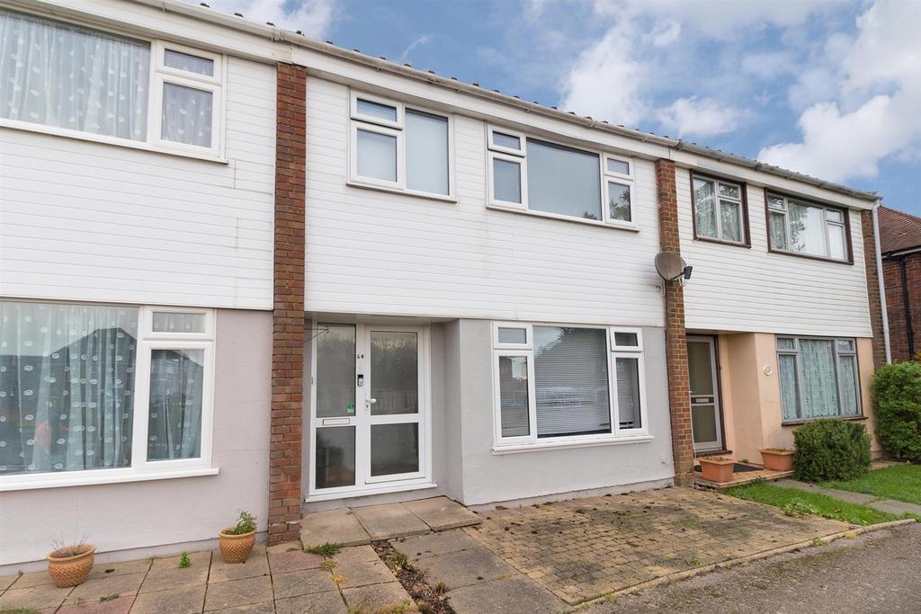 Hazelwood Meadow, Sandwich 3 bed house £995 pcm (£230 pw)