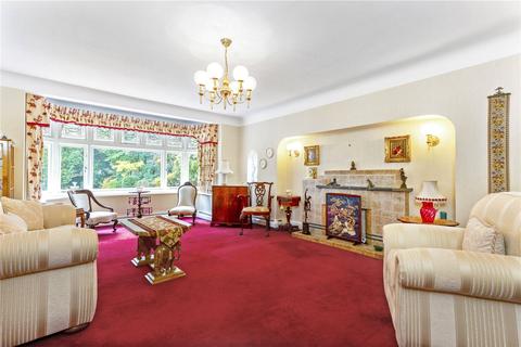 28 Alyth Road, Talbot Woods, Bournemouth, BH3 7DG
