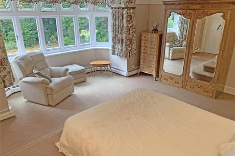 28 Alyth Road, Talbot Woods, Bournemouth, BH3 7DG