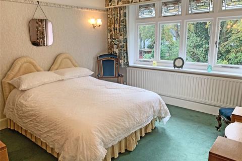 28 Alyth Road, Talbot Woods, Bournemouth, BH3 7DG
