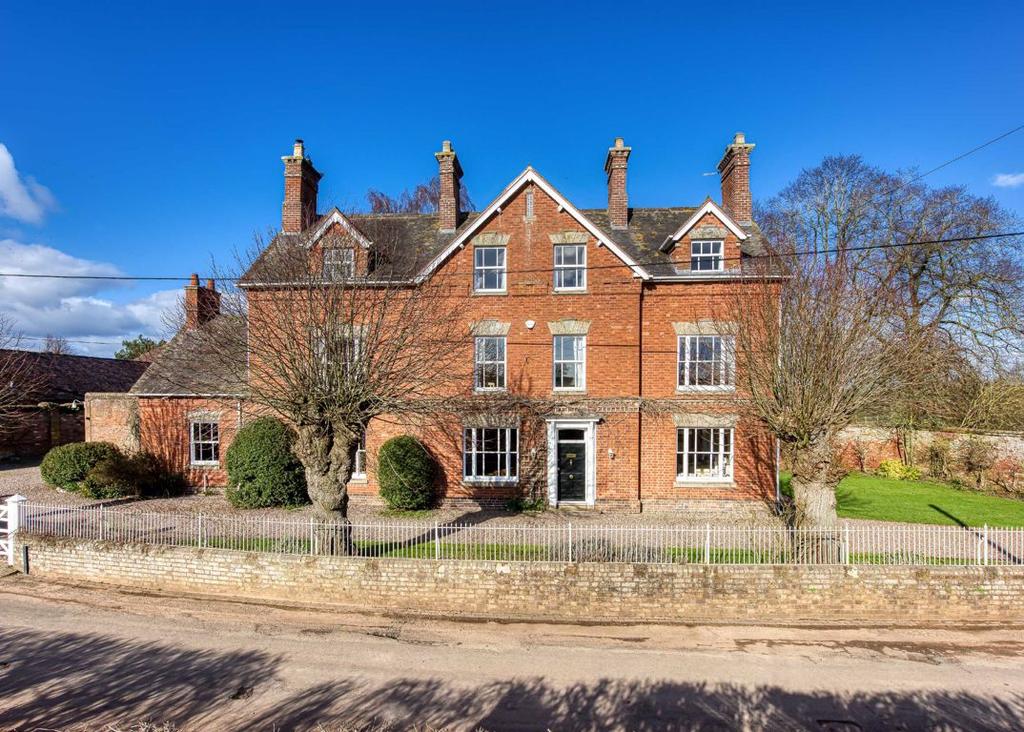 Roughton Farmhouse, Roughton... 7 bed detached house £1,350,000