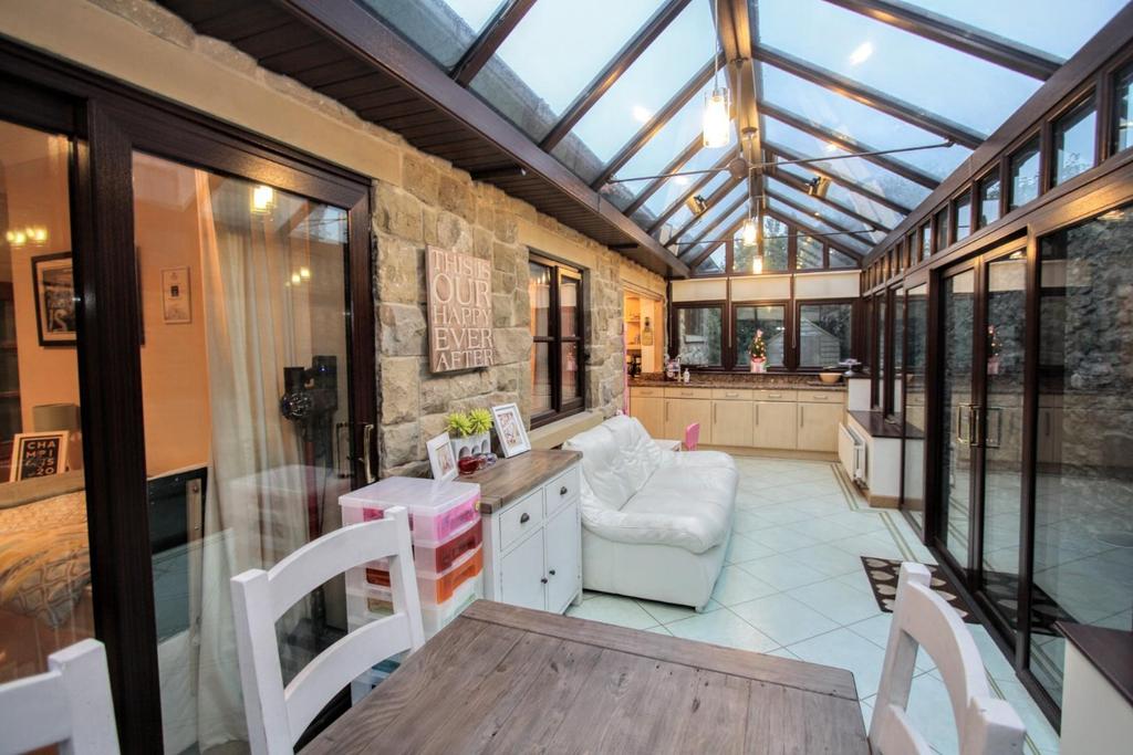 Open plan kitchen conservatory