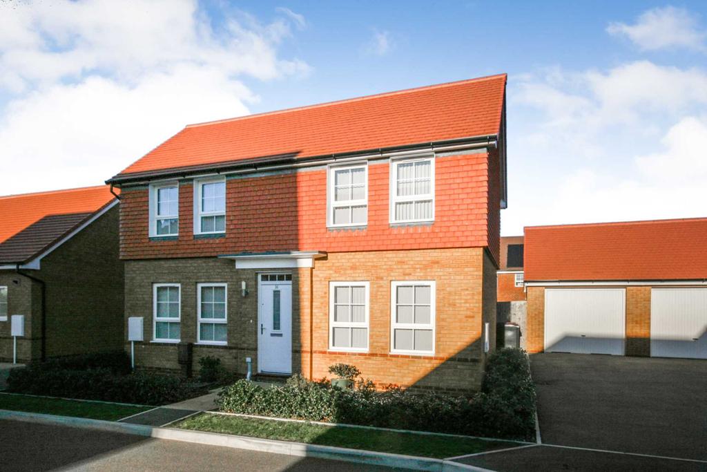 Tranquility Way, Selsey 3 bed detached house £379,950