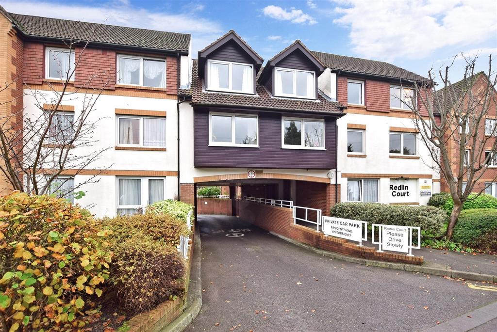 Linkfield Lane, Redhill, Surrey 1 bed ground floor flat £125,000