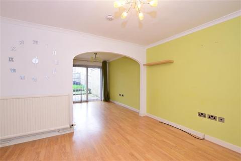 13 Mayfield, Waltham Abbey, EN9 1TA