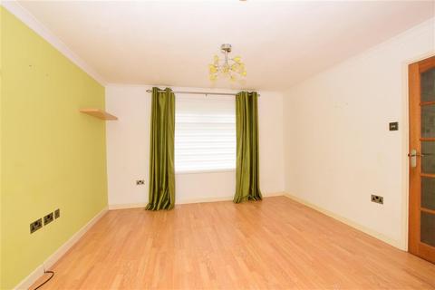 13 Mayfield, Waltham Abbey, EN9 1TA