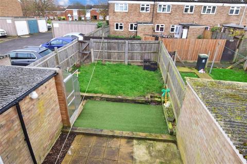 13 Mayfield, Waltham Abbey, EN9 1TA