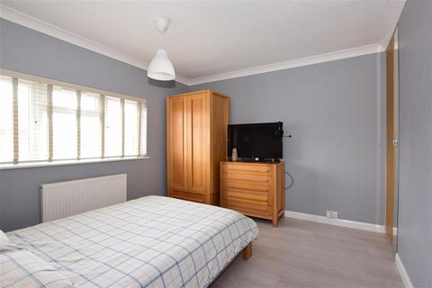 5 Marks Square, Northfleet, Gravesend, DA11 7HT